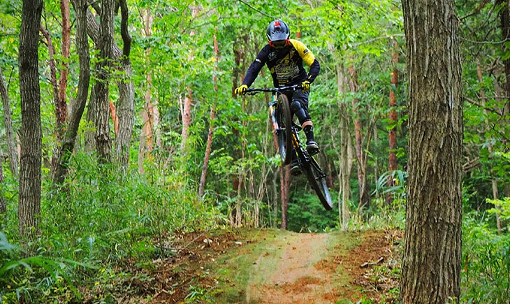 diamond hill mountain biking