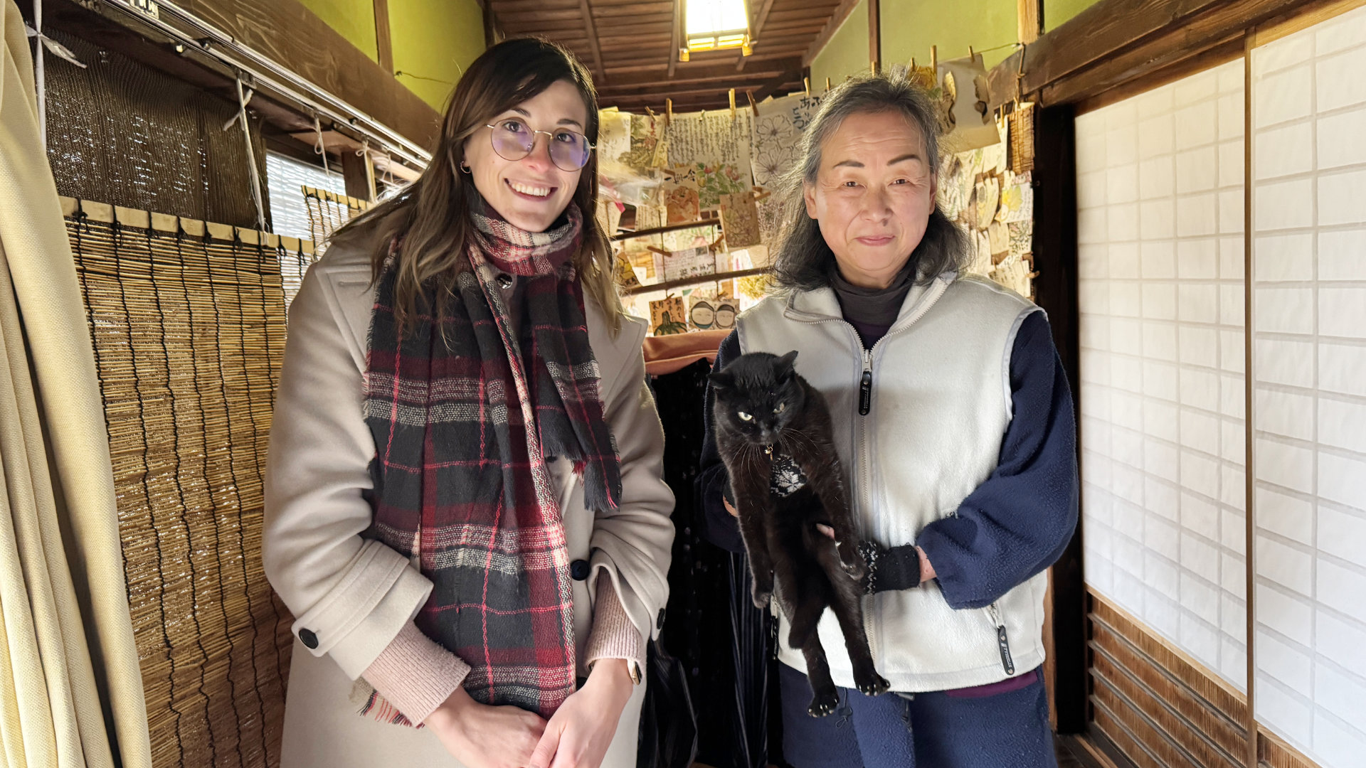 Ms. Abe and Kyu-chan, owners of souvenir shop Honke Minoya